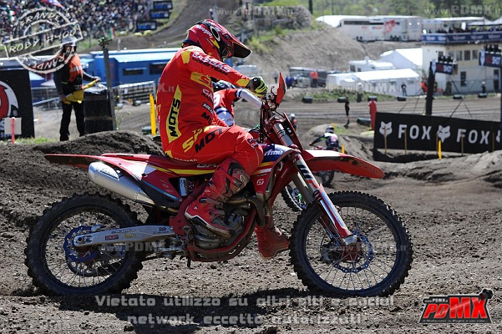 ROB_2614 (Copy).jpg